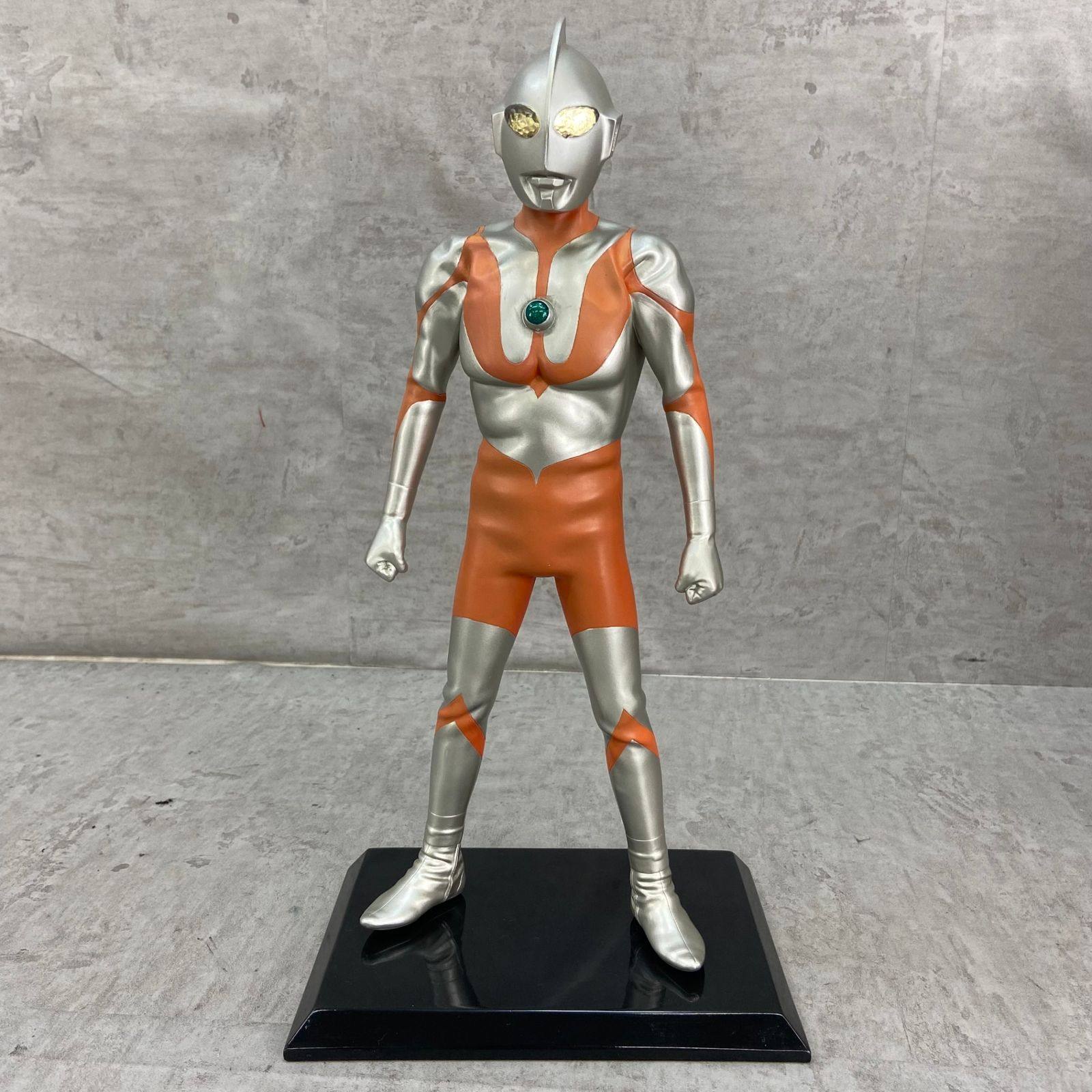 中古品　海洋堂 ウルトラマン[Cタイプ]約360mmコールドキャスト製フィギュア Amazon | 海洋堂 Character Classics ウルトラマン Bタイプ 全高