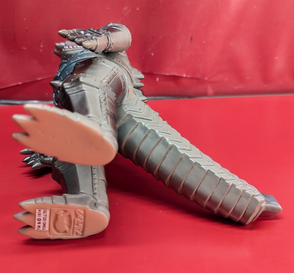 MONDO オール怪獣大進撃 海外限定 メディコムトイ ブルマァク M1号 Yahoo!オークション - 1円 MONDO オール怪獣大進撃 海外限定
