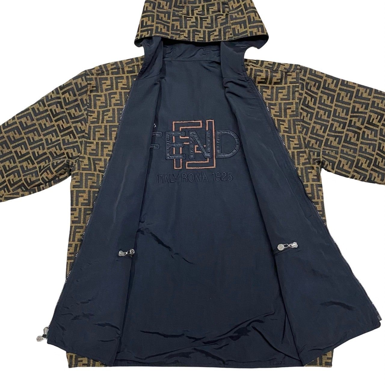 極 美品 FENDI フェンディ ズッカ FF 総柄 ポリエステル リバーシブル 