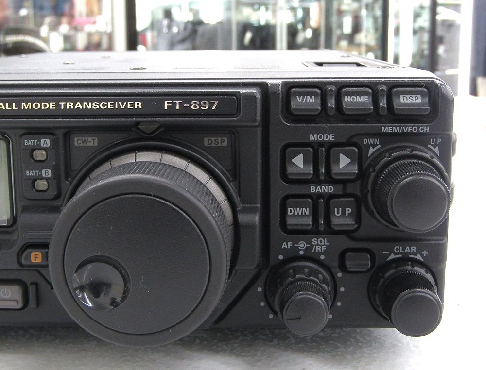 YAESU FT-897 トランシーバー YAESU ヤエス FT-897 オールモード トランシーバー HF/VHF/UHF
