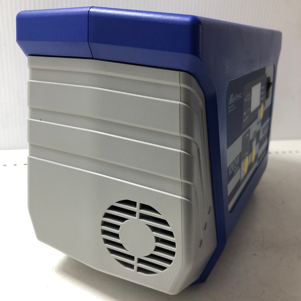 バッテリー充電器 PCX-3000