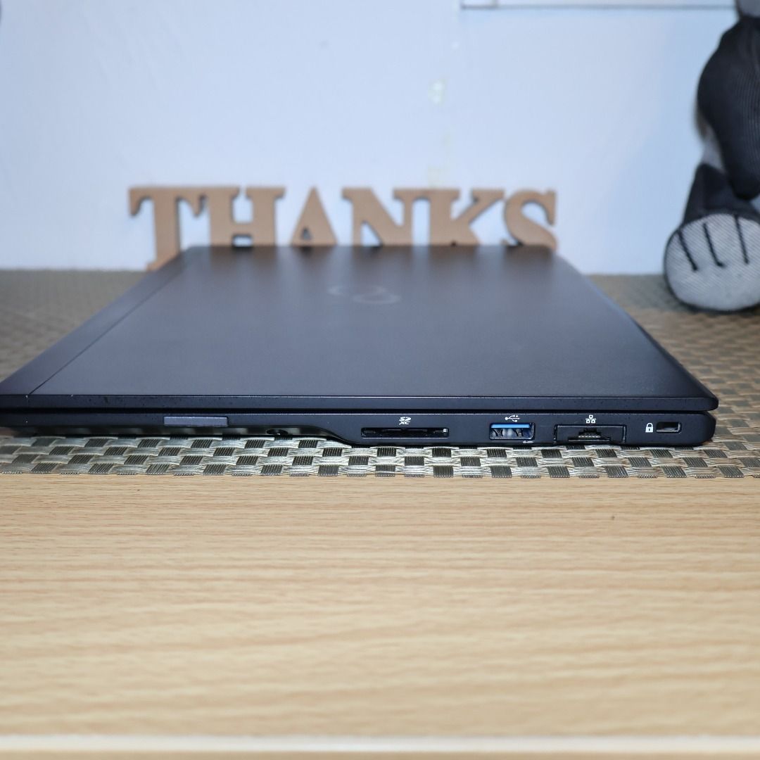 特価！Win11公式対応8世代Corei5/メ4G/SSD/無線/カメラ/FHD Win11公式対応