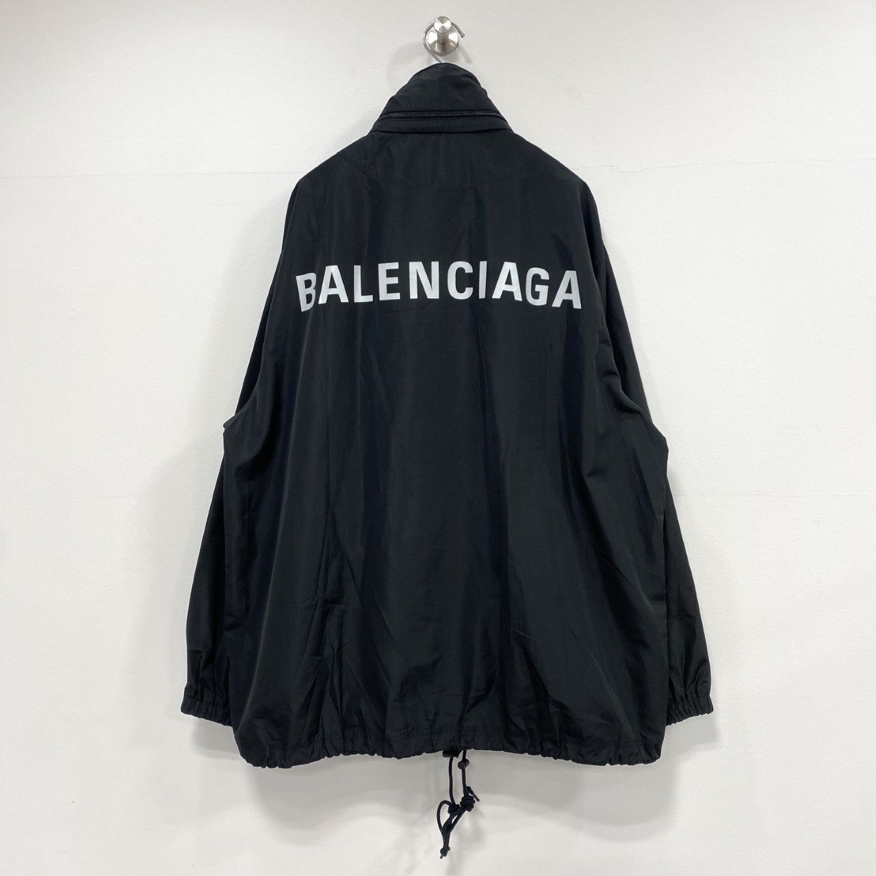 BALENCIAGA バックロゴ ナイロンジャケット - メルカリ