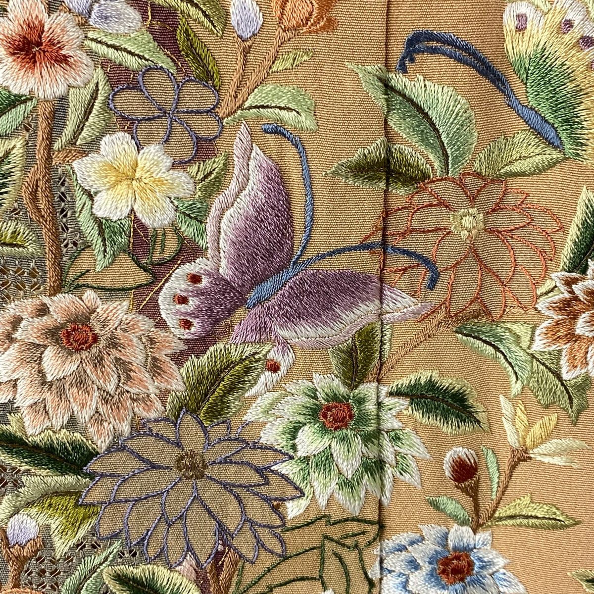 訪問着 身丈152.5cm 裄丈63.5cm S 袷 落款 草花 蝶 刺繍 金糸 薄  
