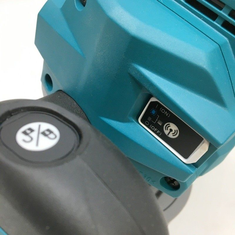 マキタ 充電式ルータ