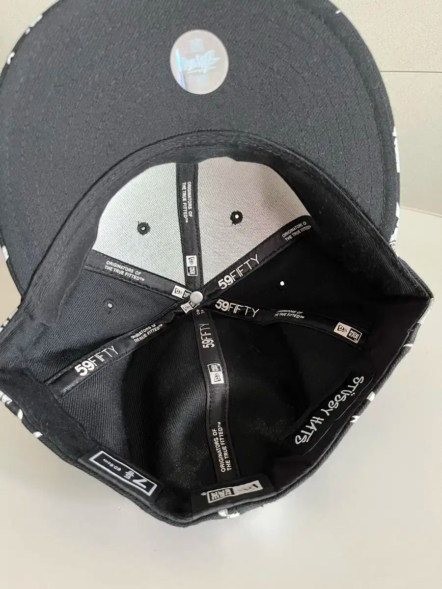 ❗️激レア❗️stussy new era cap s-l400.jpg