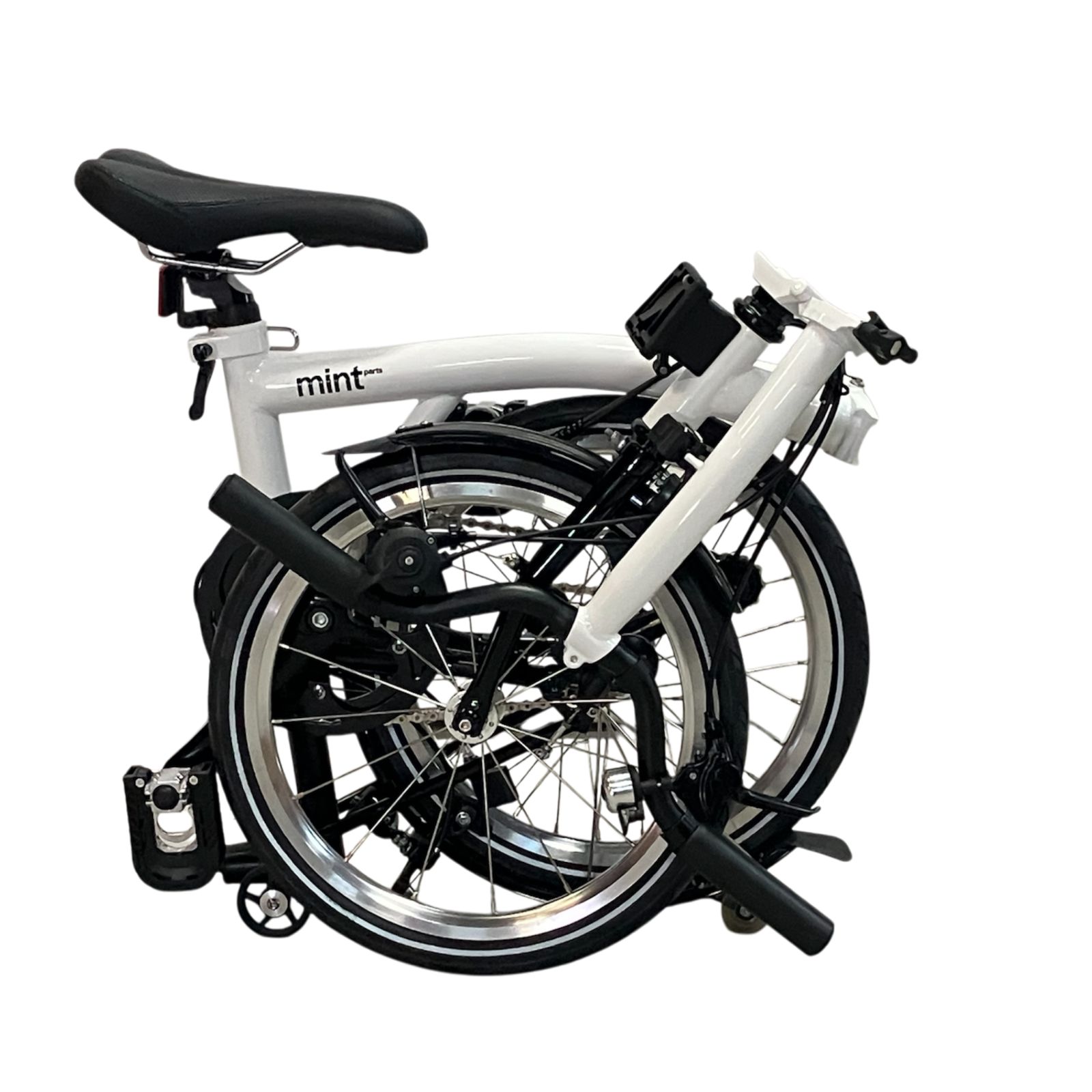 スタミアーチャー　折りたたみ自転車 折りたたみ自転車 Sturmey-Archer製 内装3段変速 軽量 16インチ AIT-A3