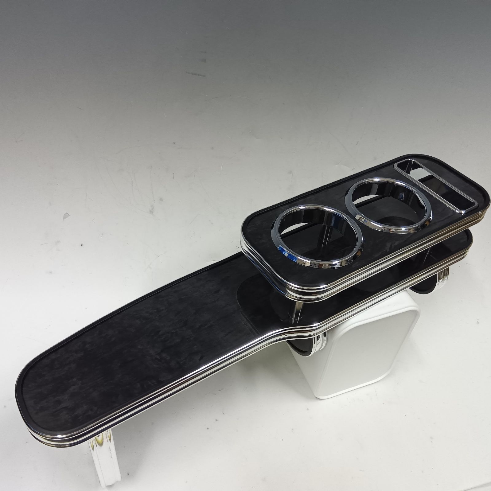 30ヴェルファイア|アルファード後期 19|12～ フロントテーブル ブラックウッド BKｘフルメッキ 携帯右 大