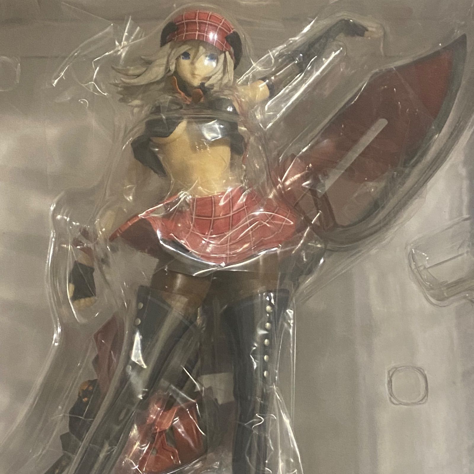 ゴッドイーター アリサ・イリーニチナ・アミエーラ 1/7フィギュア ゴッドイーターバースト アリサ・イリーニチナ・アミエーラ 1/7