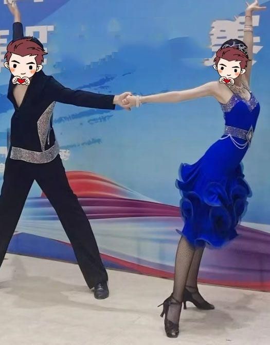 社交ダンスドレス ラテンドレス 競技 デモ用 ルンバ オーダーメイド