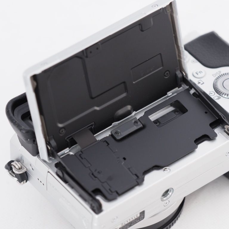 SONY ソニーAPS-C ミラーレス一眼カメラ α6400 ボディ(レンズなし