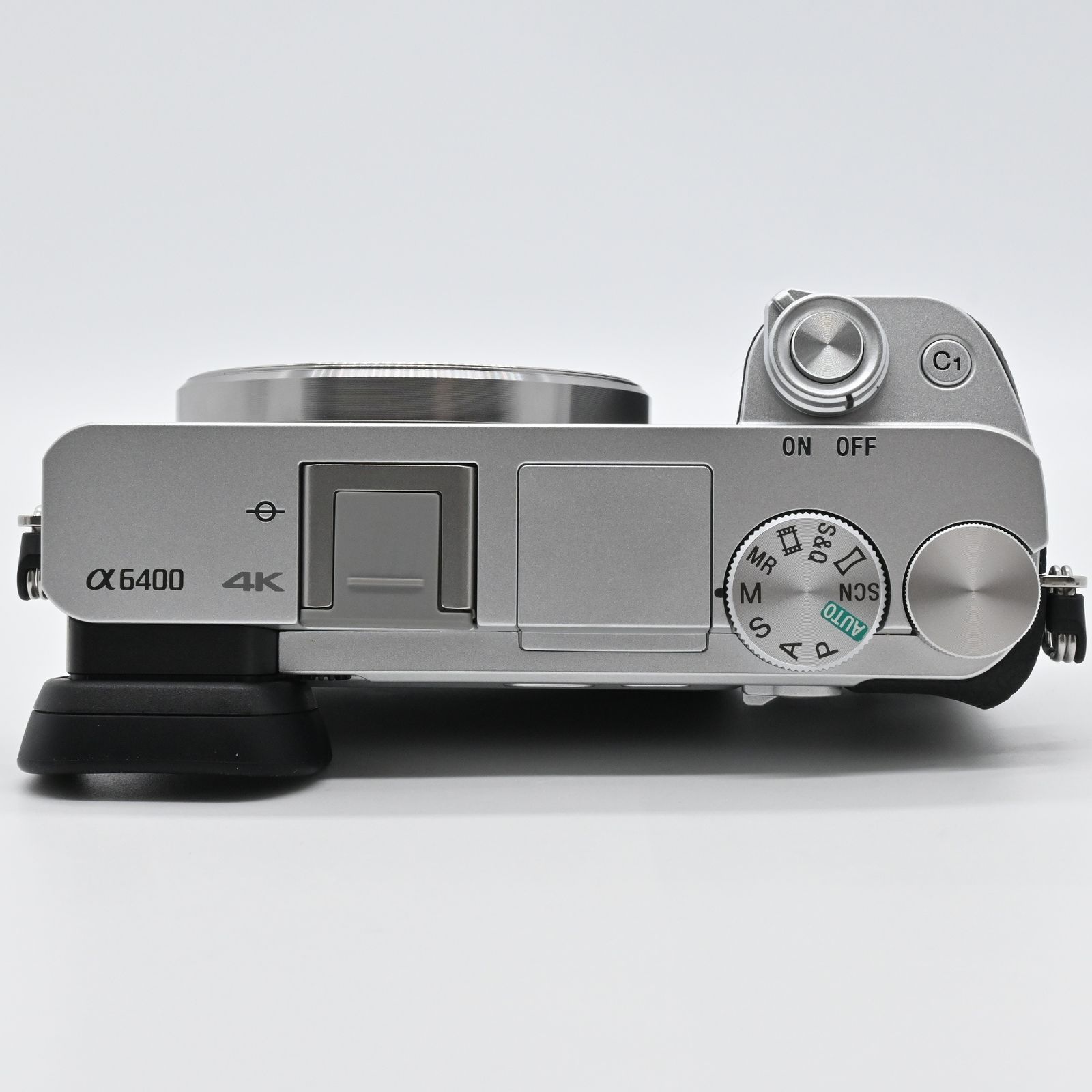美品】SONY α6400 シルバー(ショット数4100枚) 純正ケース付