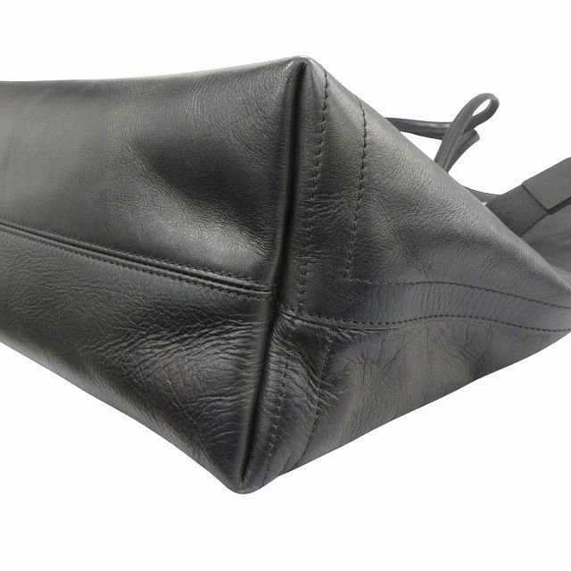 DSQUARED2 ディースクエアード　レザー　ショルダーバッグ 2WAY DSQUARED2 ディースクエアード レザー ショルダーバッグ 2WAY
