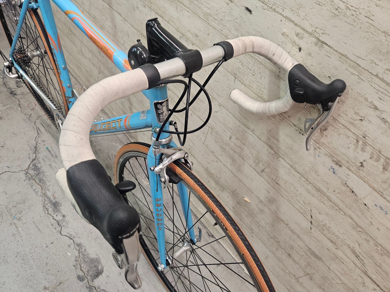 □【 西濃運輸 発送のみ 】PEUGEOT COMPETITION size:52 CAMPAGNOLO