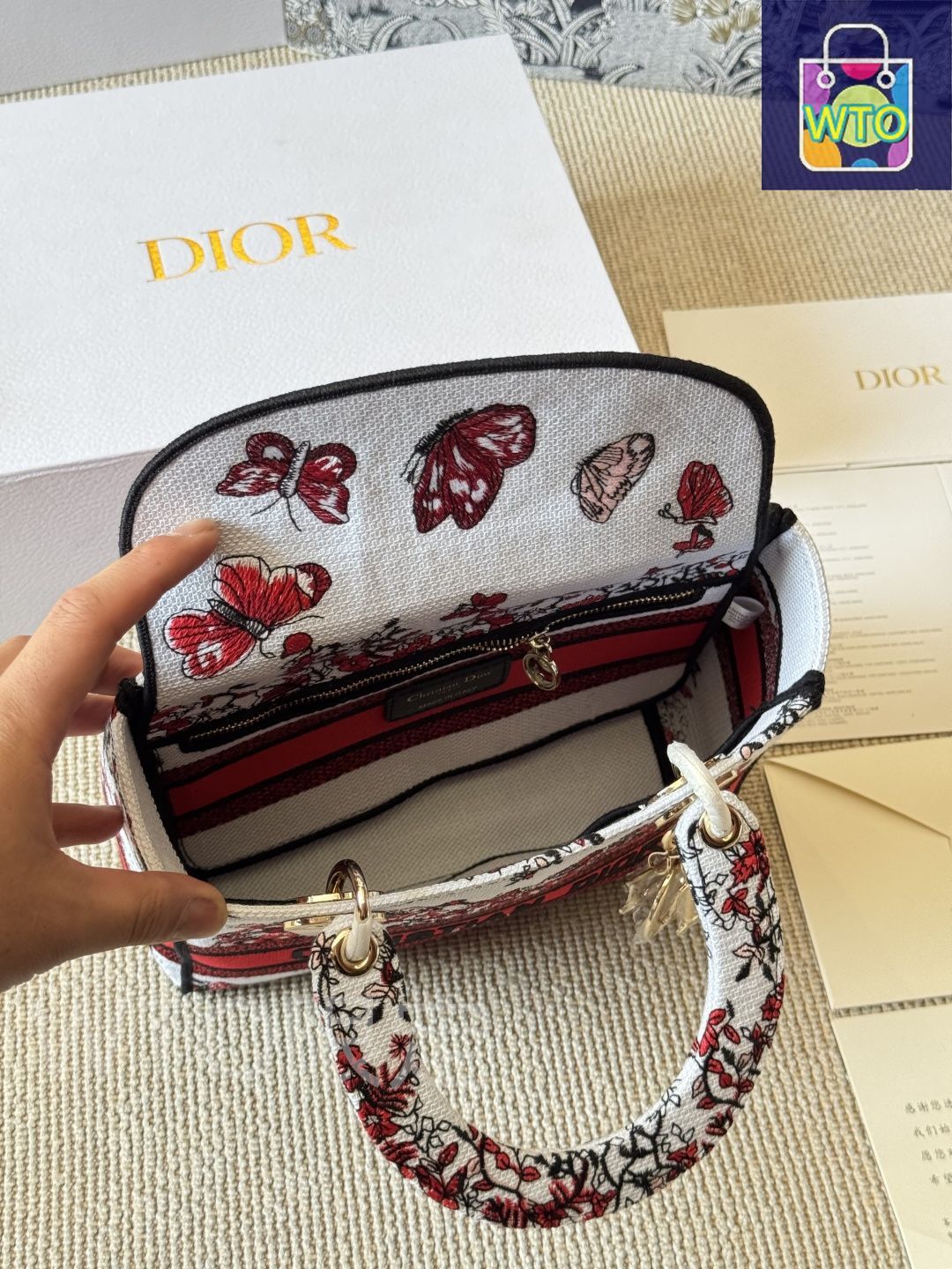 今日特価】Dior ディオール レディーD-Liteシリーズ 高密度
