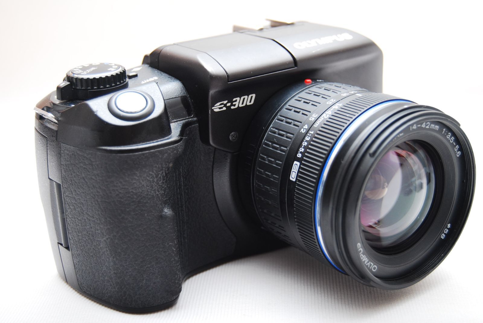 ☆OLYMPUS デジタル一眼レフカメラ E-300 ZUIKO DIGITAL ED 14-42mm F3 