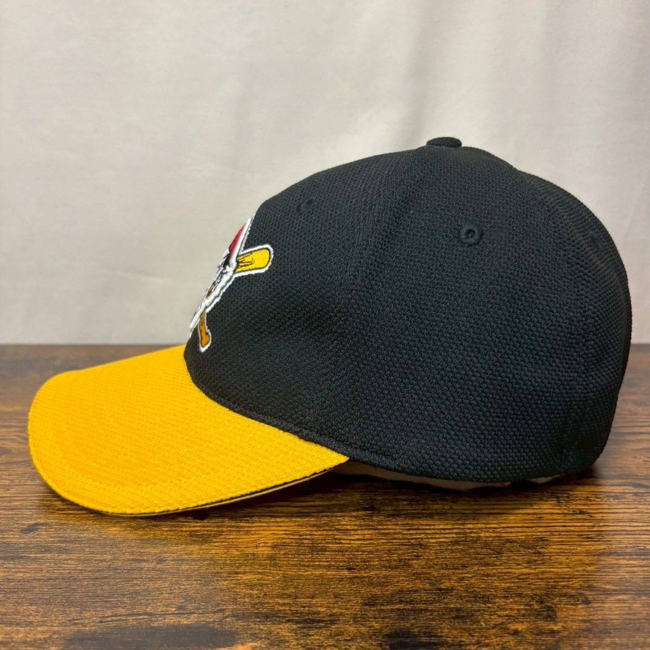 J4 ニューエラ 39thirty パイレーツ MLB ヴィンテージ 1560 J4 ニューエラ 39thirty パイレーツ MLB ヴィンテージ 1560