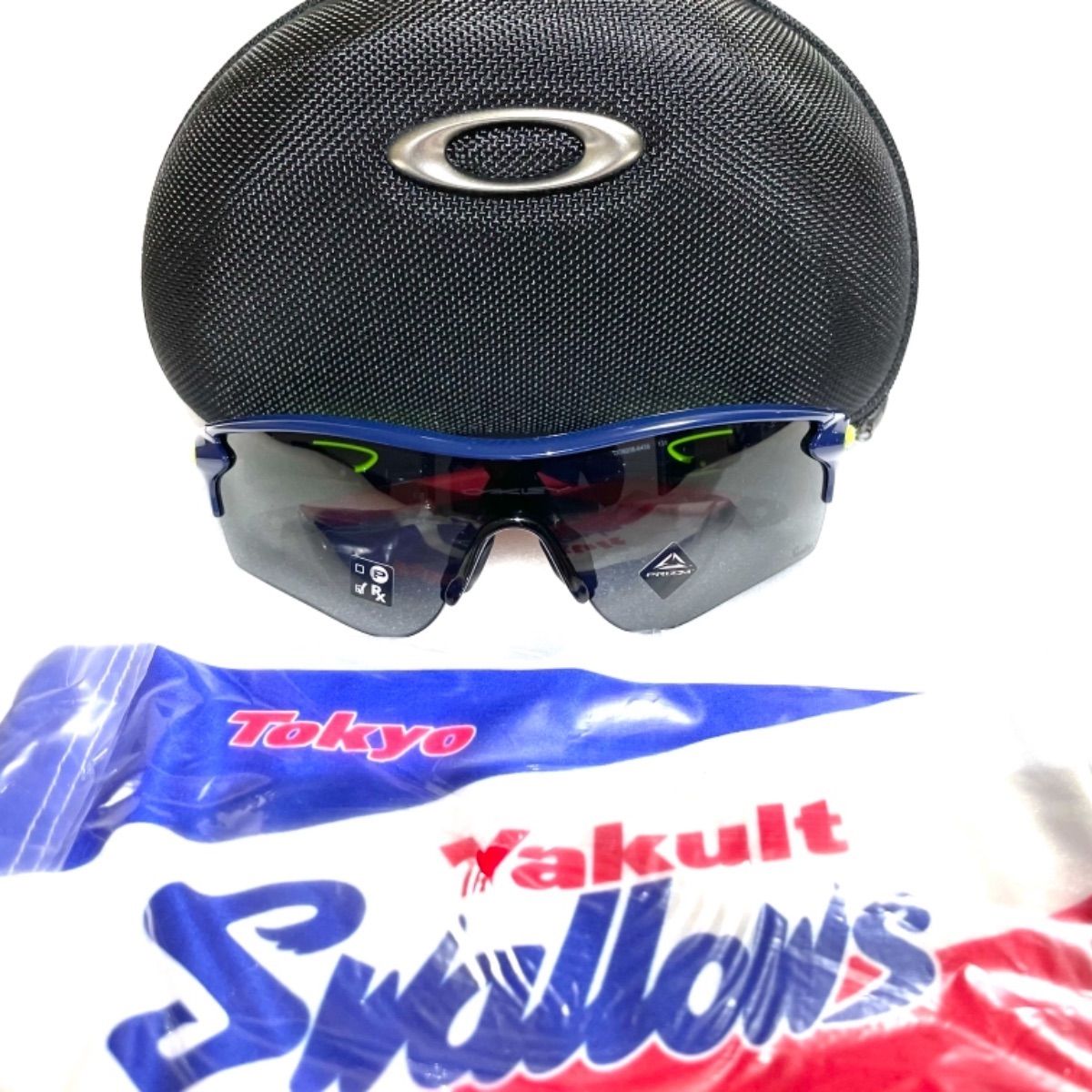 ヤクルトスワローズ コラボスポーツサングラス OAKLEY - メルカリShops