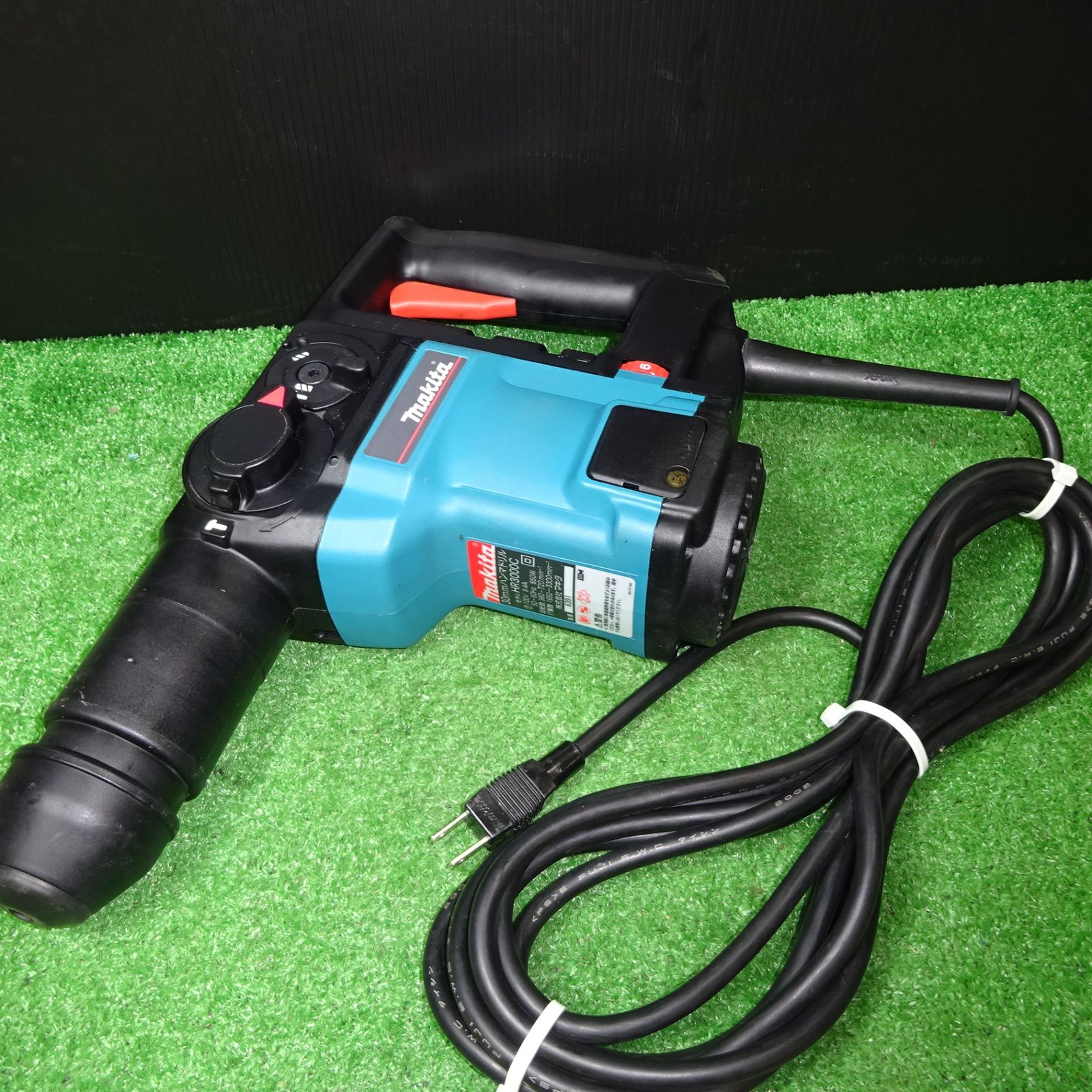 〇マキタ(makita) ハンマドリル HR3000C【岩槻店】