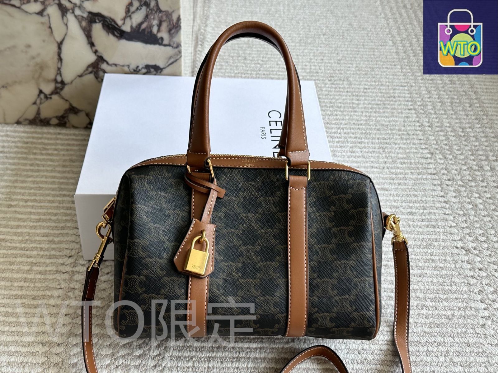 今日特価】Celine セリーヌ ピローバッグ ボックス付き 復古的で