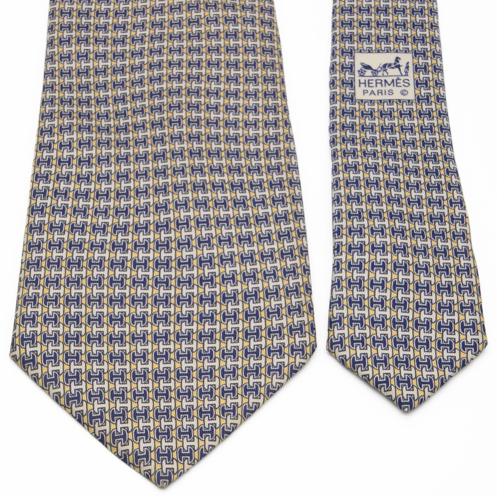 エルメスネクタイ、プリント柄 送料無料 エルメス ネクタイ レギュラータイ プリントタイ 新品同様