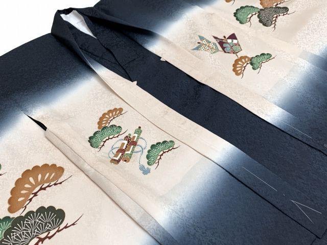 七五三 着物 5歳 男の子  正絹 羽織 着物 アンサンブル 日本製 「紺色、鷹と宝船」IEH658