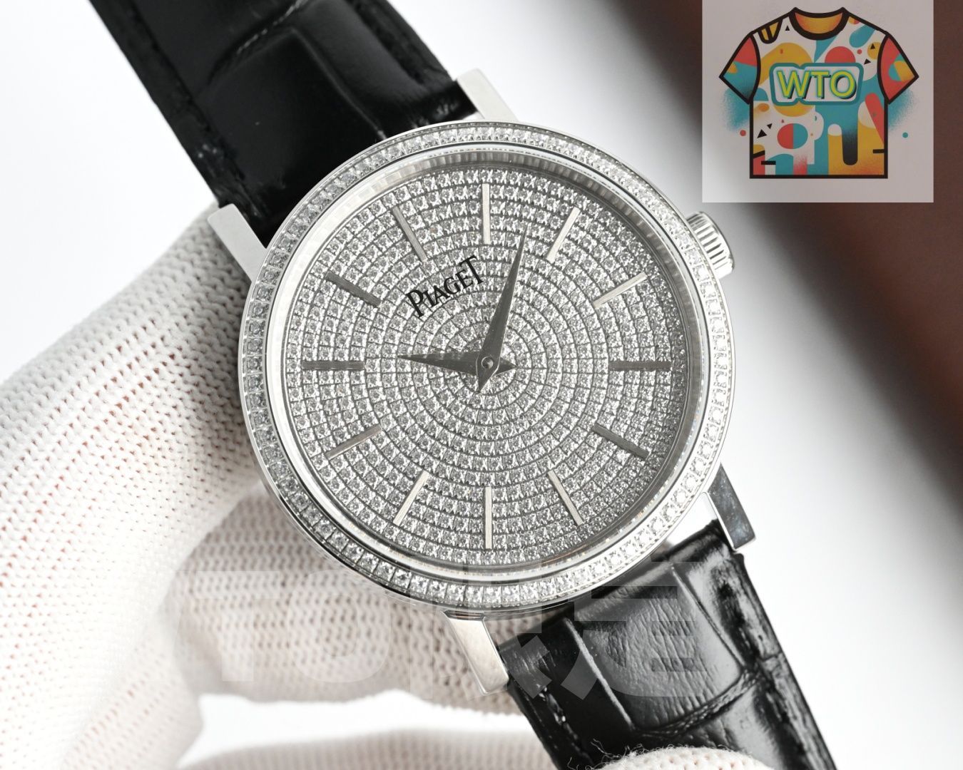 PIAGETブラック フレーム　腕時計を入れて飾ることもできます。 PIAGETブラック フレーム 腕時計を入れて飾ることもできます。 PIAGET