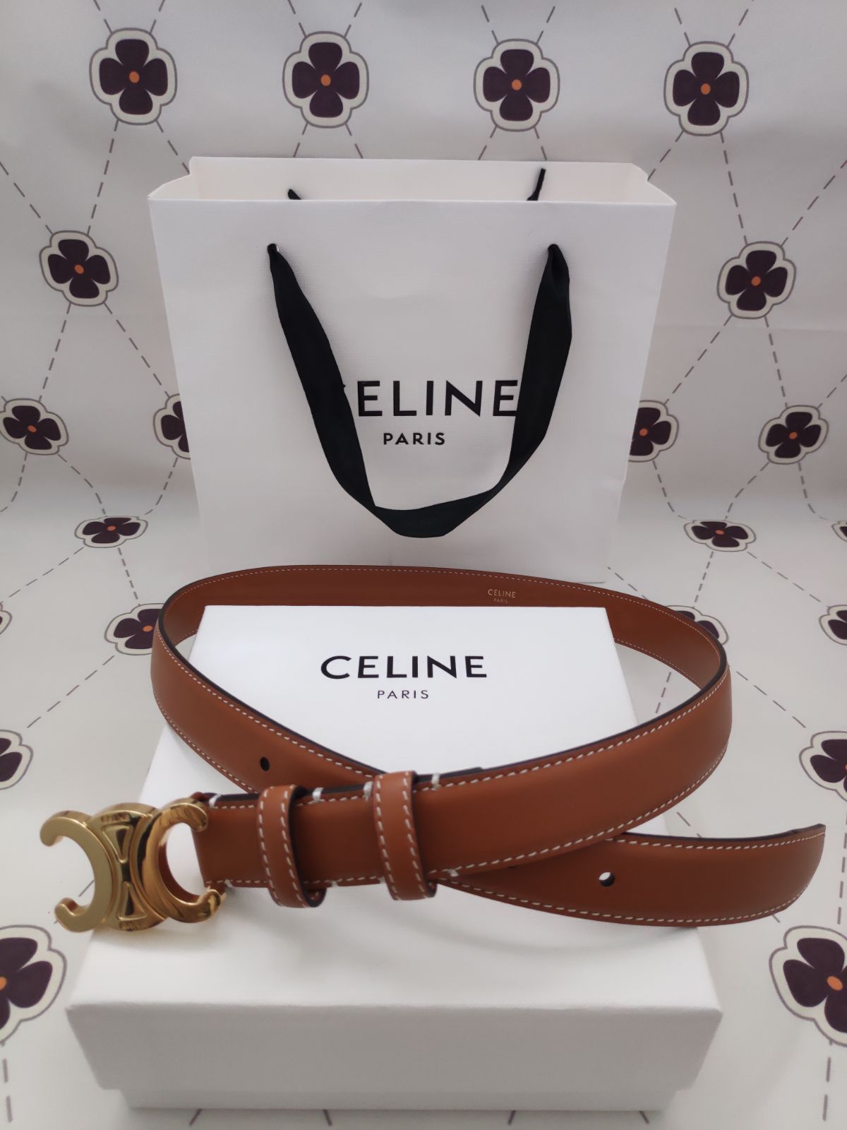 超人気✨セリーヌ　ベルト　トリオンフ　レザーベルト　ブラウン　メンズ用✜レディース用　極美品　新品　Celine