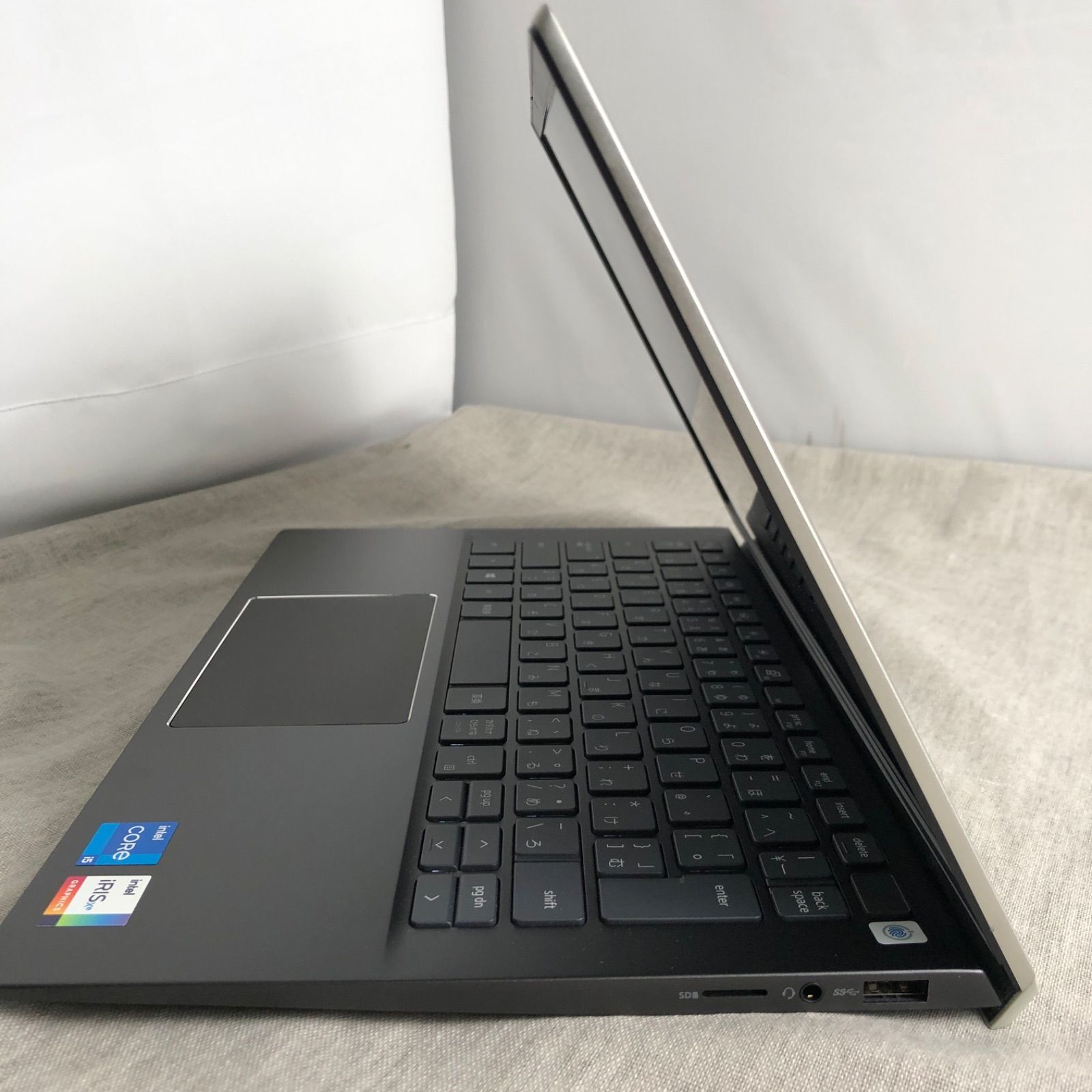 本体のみ】ノートPC デル DELL Vostro 5301【i5-1135G7・メモリ8GB