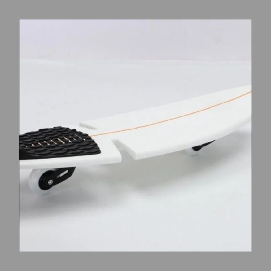 二輪滑車子供青少年男女揺れ動くスケート 遊龍活力板