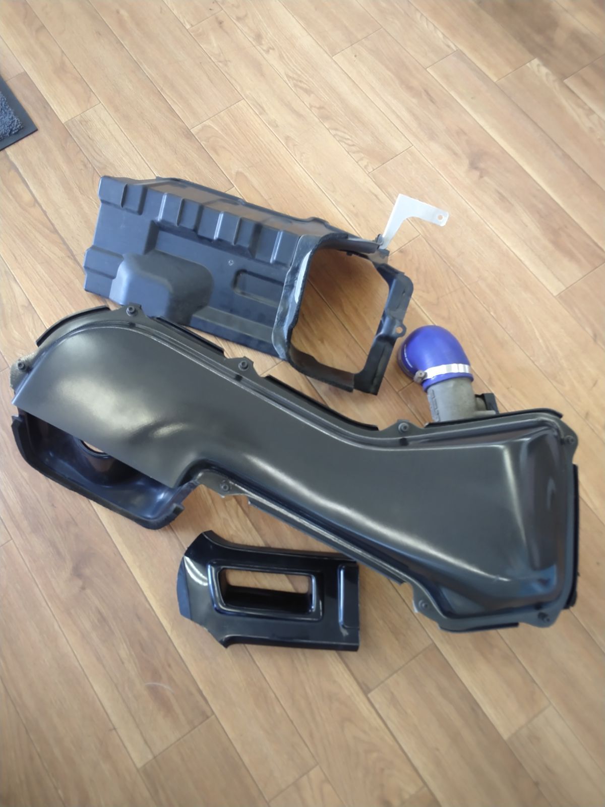 ZC31S スイフトスポーツ ラムエアインダクションボックス