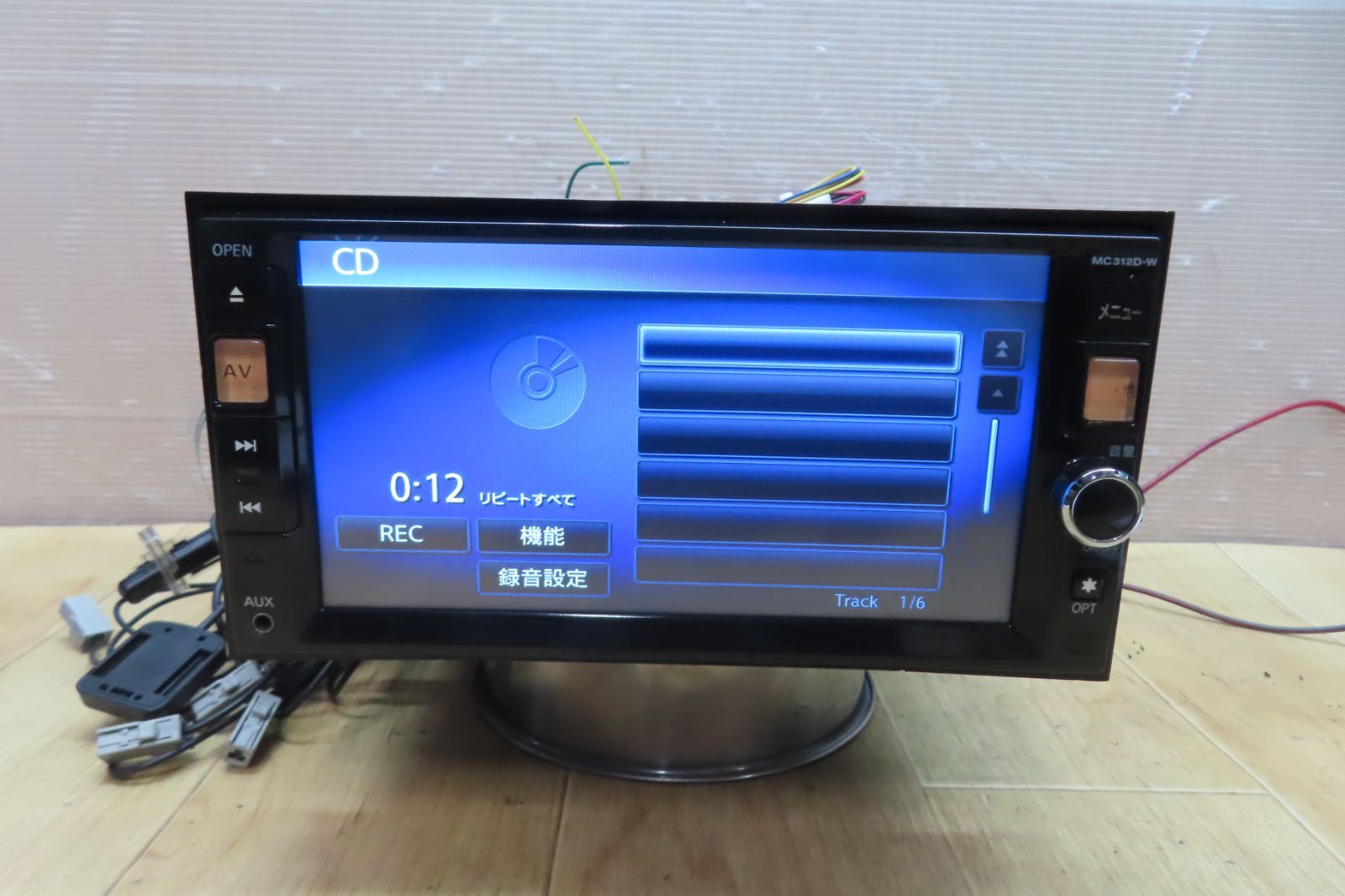 動作保証付A838/日産純正　MC312D-W　SDナビ　地図2015年　地デジフルセグ　Bluetooth内蔵　CD DVD再生OK　配線セット付