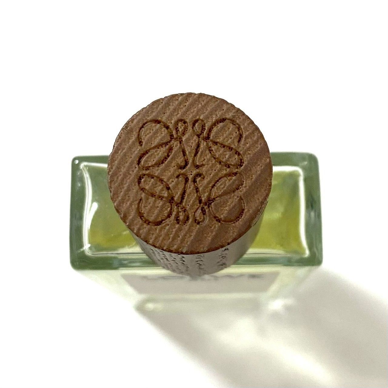 LOEWE】001 ウーマン オードゥ パルファン 50ml 香水/パヒューム