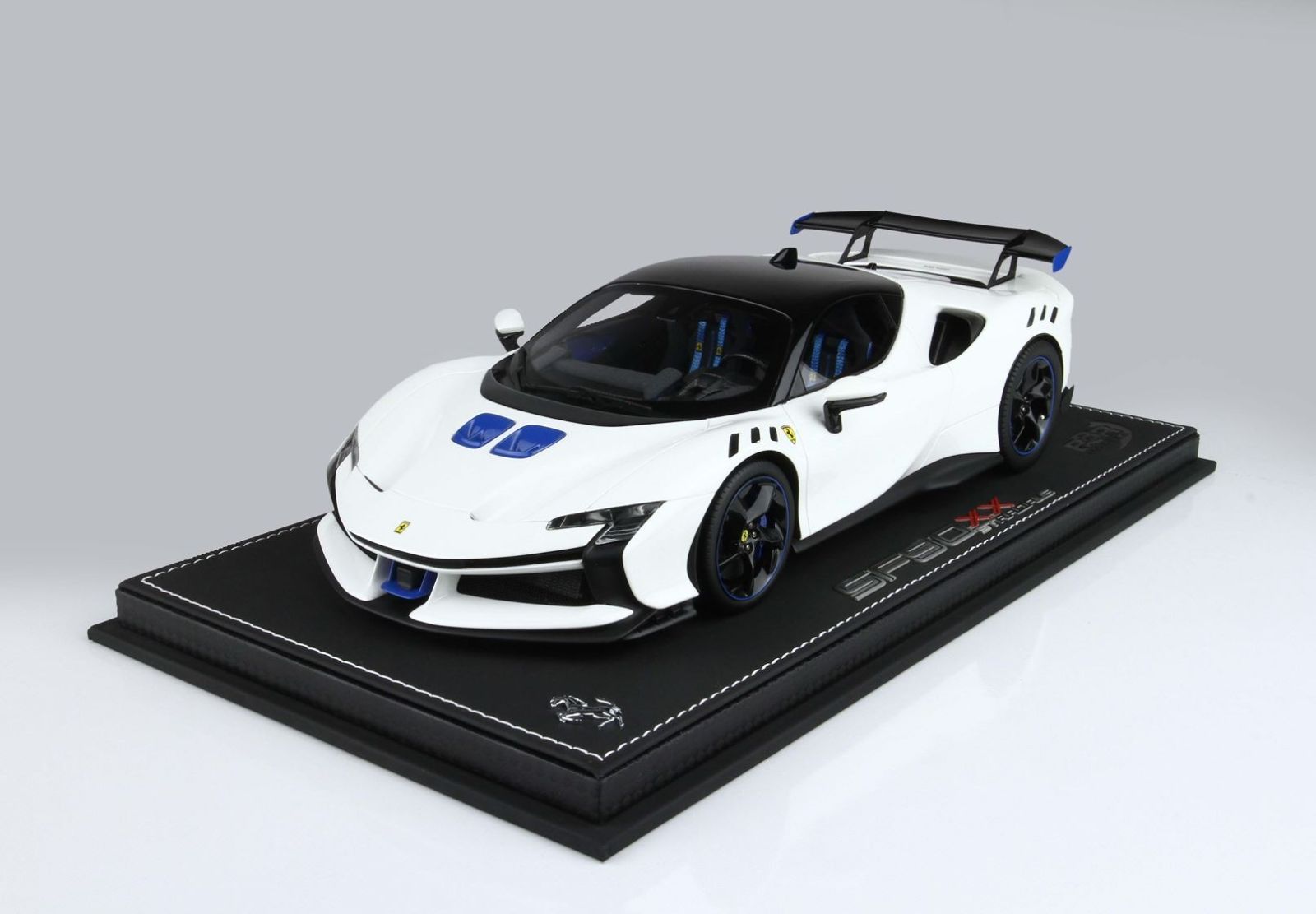 BBR 1 18 フェラーリ SF90 XX ストラダーレ ホワイト 50台 Ferrari SF90 XX Stradale White Cervino P18237L1 Limited 50 pcs New 1 18