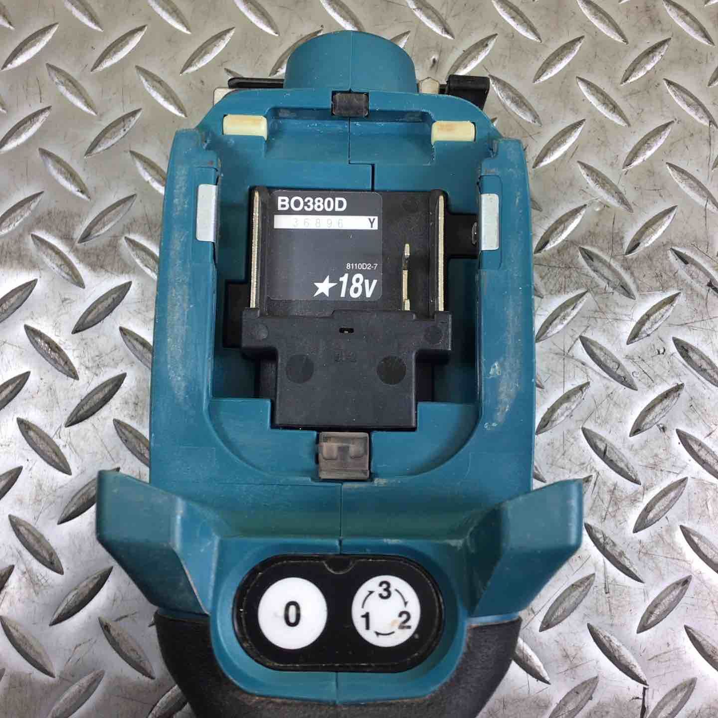 makita コードレス仕上サンダー