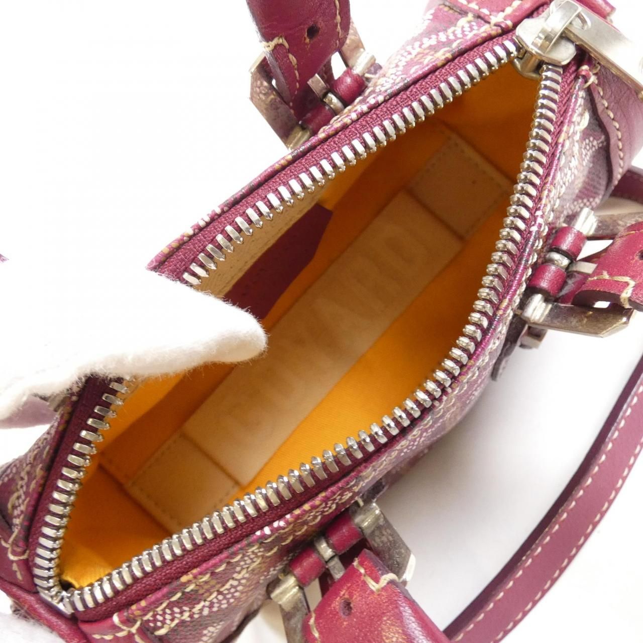 トゥルーレリジョン USA製 ダメージデニム フレア フラップポケット 刺繍