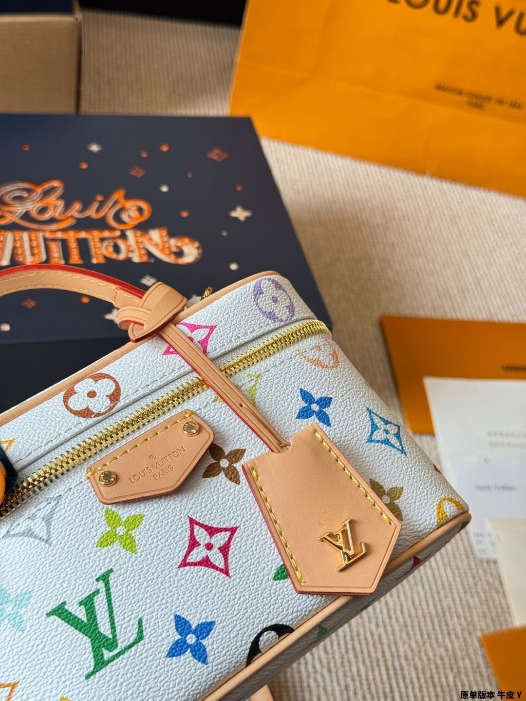 希少コラボ♪【LOUIS VUITTON×村上隆】バニティチェーン ポーチ 希少コラボ♪【LOUIS VUITTON×村上隆】バニティチェーン ポーチ