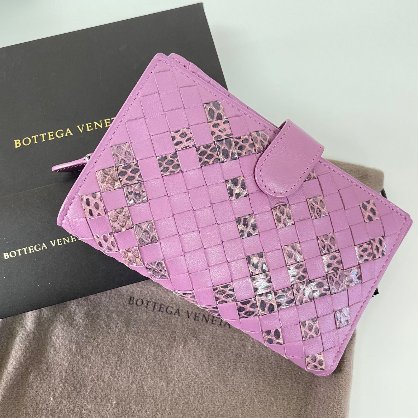 良品 BOTTEGA VENETA ボッテガヴェネタ イントレチャート パープル