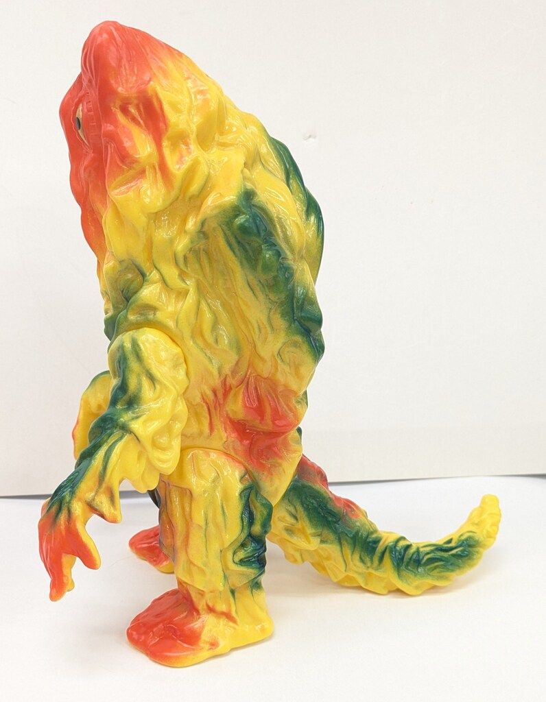 ブルマァク ヘドラ イエロー 復刻 ブルマァク／ヘドラ（イエロー） | 新潟の大人も子供も楽しめる