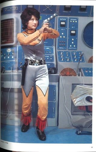 ウルトラマンA 美川のり子隊員　直筆サイン入りB2ポスター ウルトラマンA 美川のり子隊員 直筆サイン入りB2ポスター