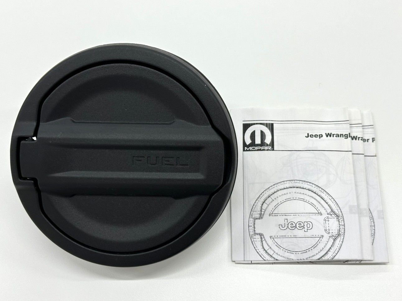 ジープ　ラングラー　MOPAR FUEL FILL フューエルカバー ジープ ラングラー MOPAR FUEL FILL フューエルカバー 2021-2024