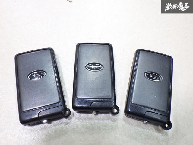 【保証付!!】スバル  純正 レガシィ  エクシーガ フォレスター等 キーレス リモコンキー 3ボタン 実働車外し 3個 カギ 鍵 キー 棚 1-4-5-C