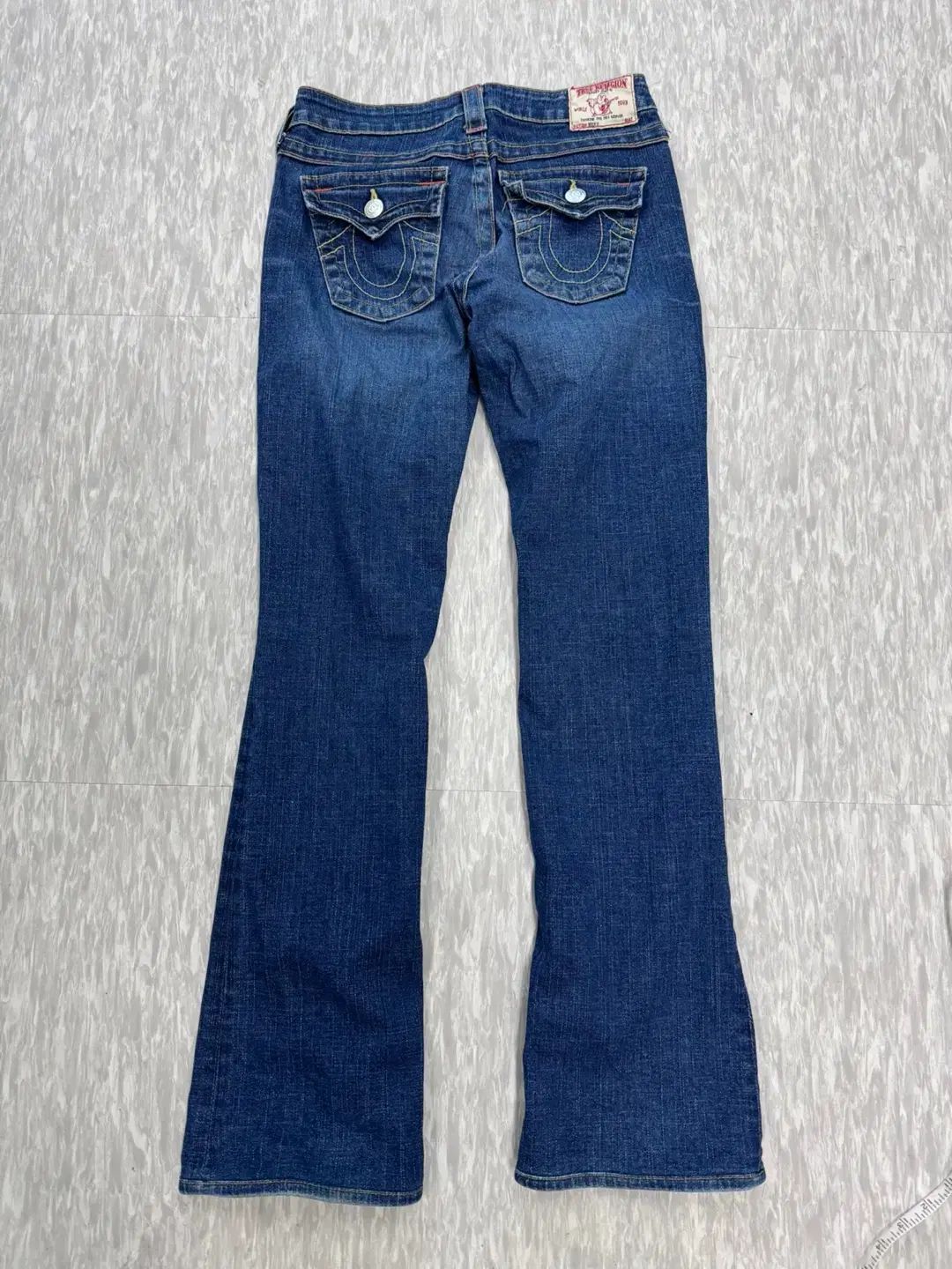 TRUE RELIGION JOY ブーツカットデニム 30⁄33