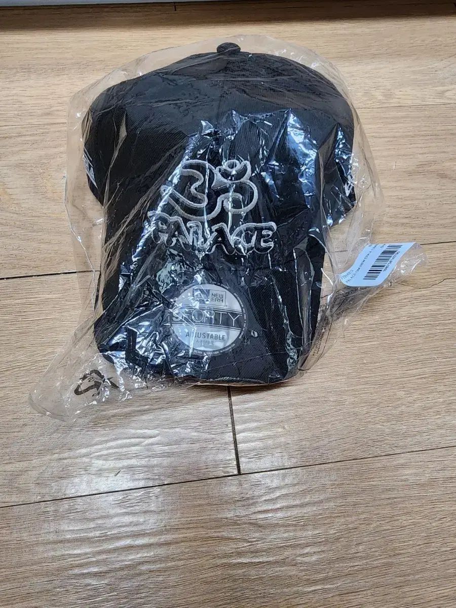 PALACE パレス OM NEW ERA ニューエラ A -フレーム ブラック ー 25SS 帽子