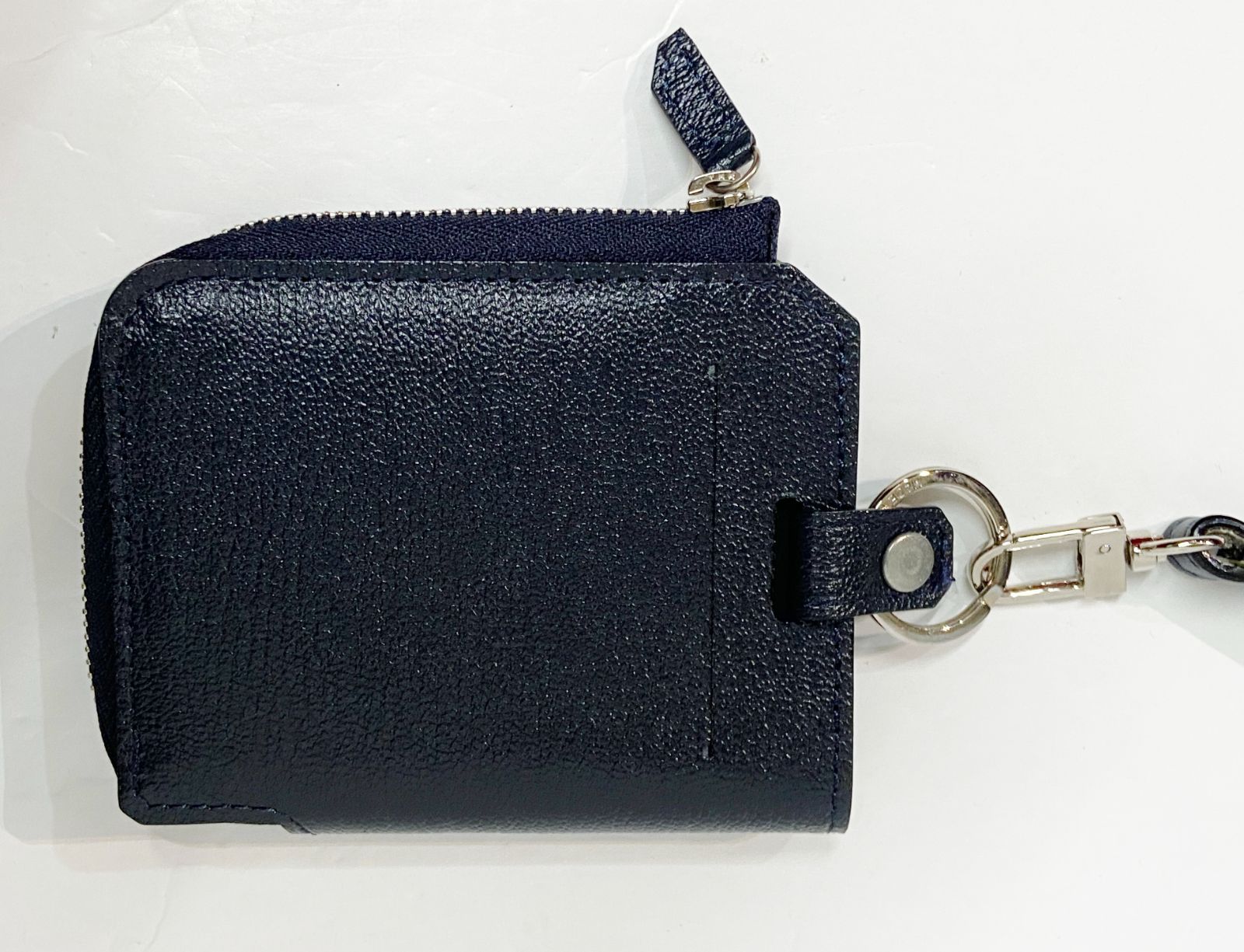 2439【1点限り！新品 3万円】ラルコバレーノ☆スマートミニネック