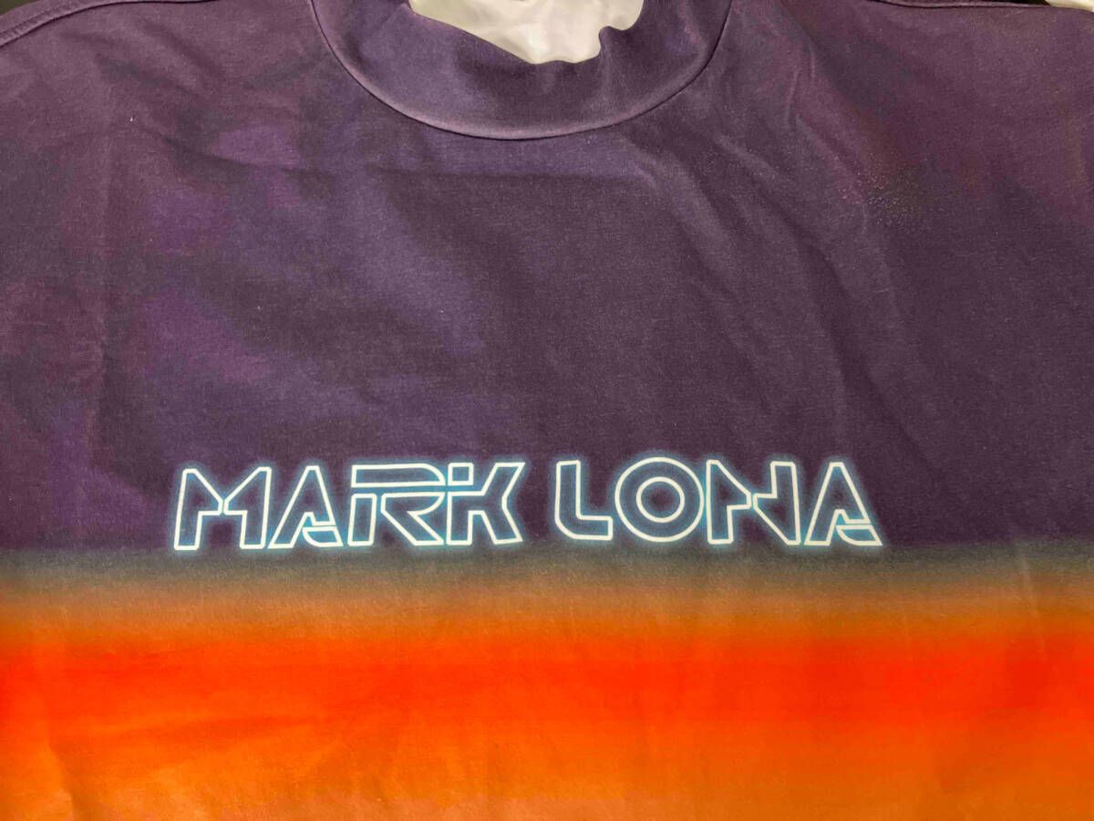 モックネックTシャツ
