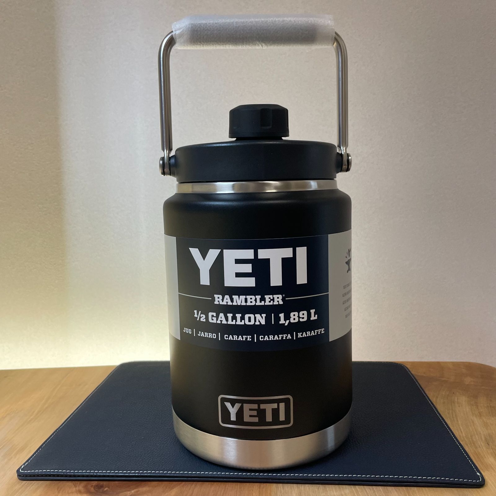 新品未使用＊【ハーフガロン】YETI Rambler Half Gallon Jug -ブラック