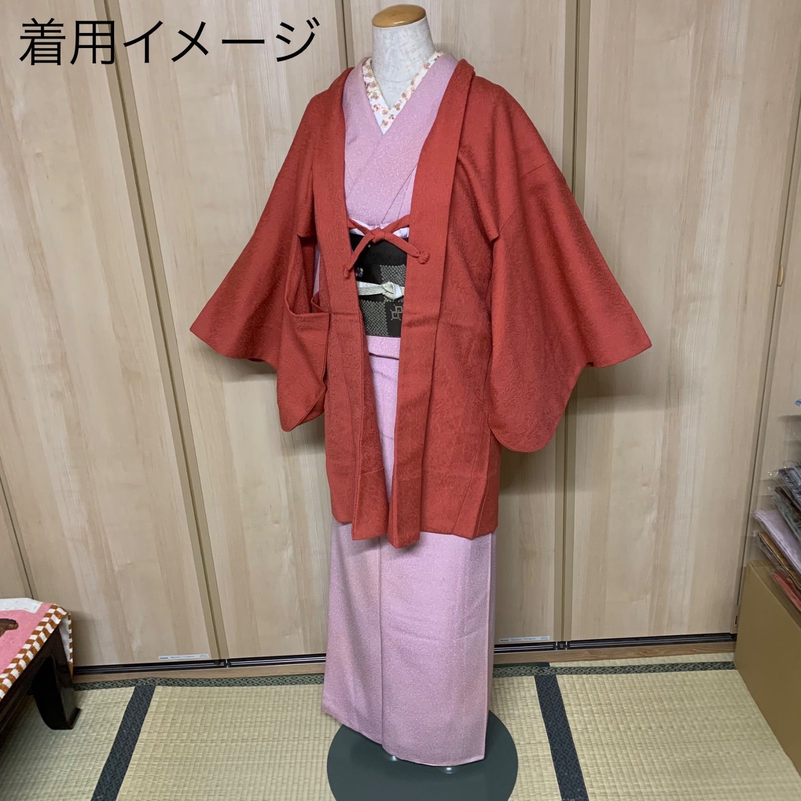 新品未使用の着物コート 柔らかなシルエットが綺麗なモモンガコート ベージュよりの