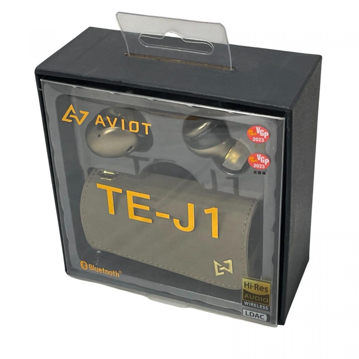 AVIOT アビオット TE-J1 イヤホン カーキ　カナル型　美品 AVIOT TE-J1 カーキ ☆未使用☆ ワイヤレスイヤホン AVIOT アビオット