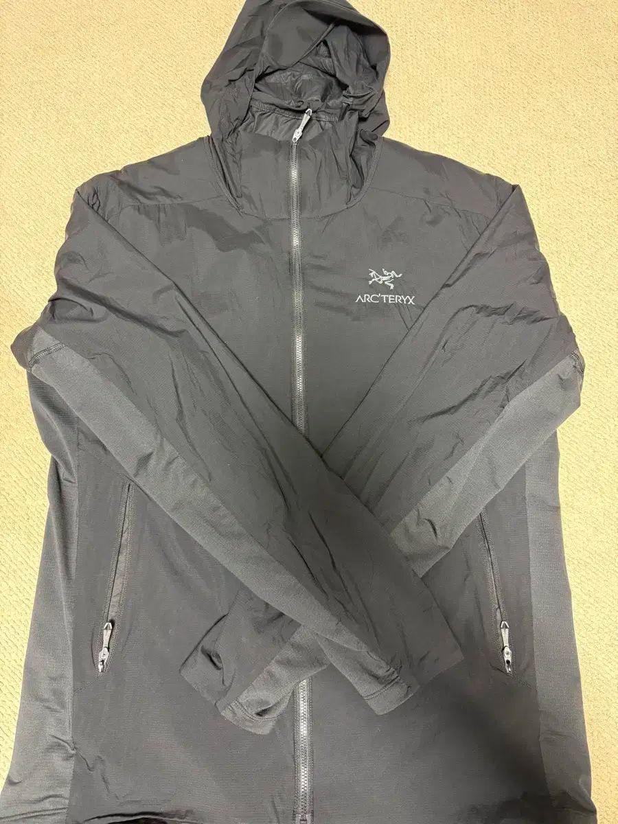 ARC TERYX アークテリクス Atom アトム SL フーディ ブラック Lサイズ